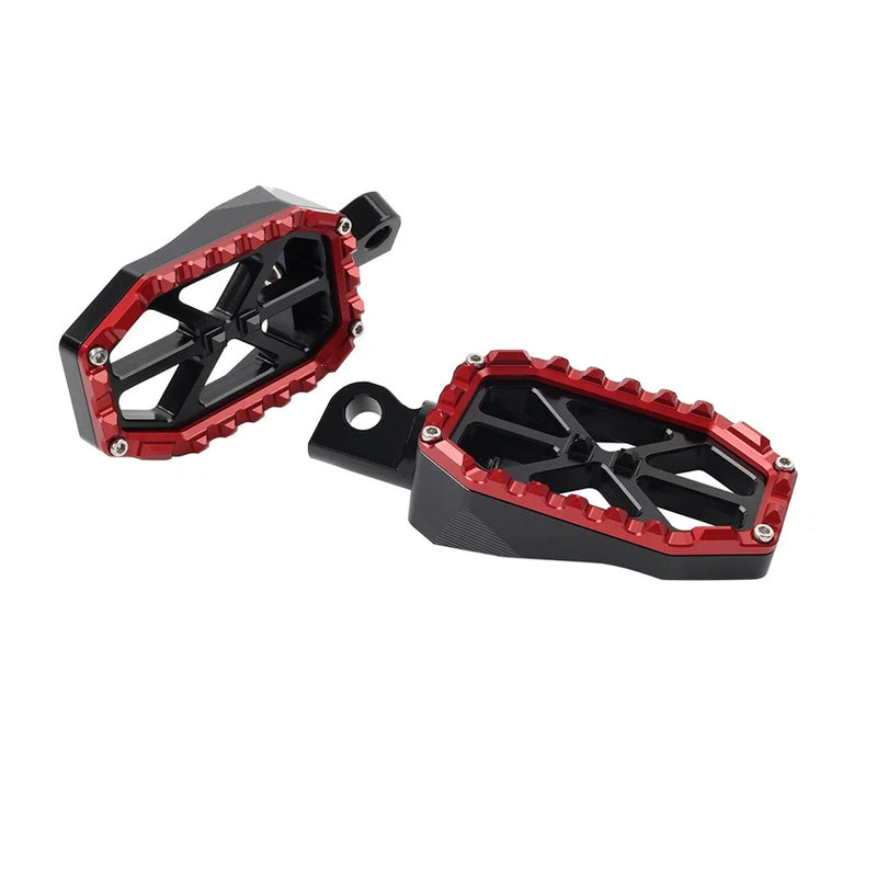 Harley Electra Glide Classic Black / Red Rear Foot Pegs