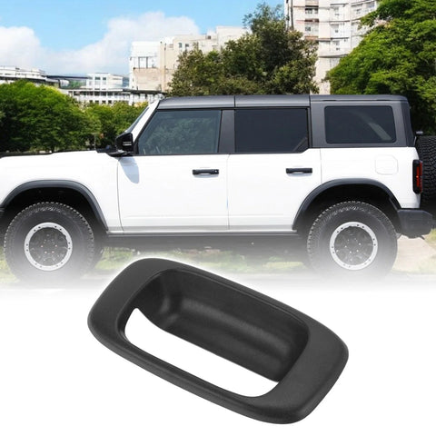 Chevrolet Silverado & GMC Sierra Tailgate Handle Bezel (2007-2013)