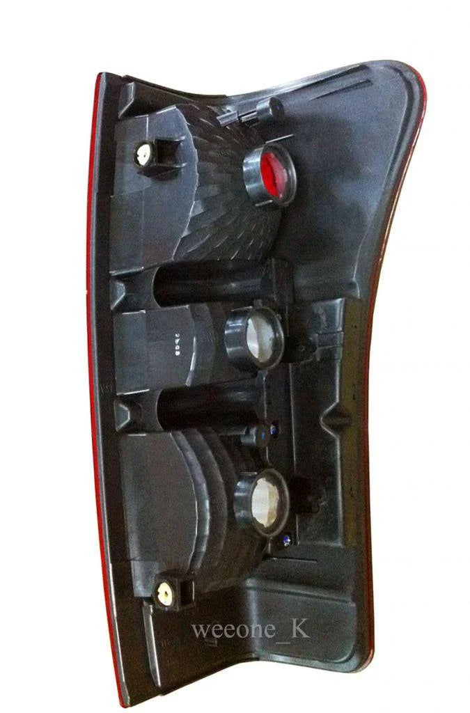 Isuzu D-Max LH Tail Lights (2012-2015)