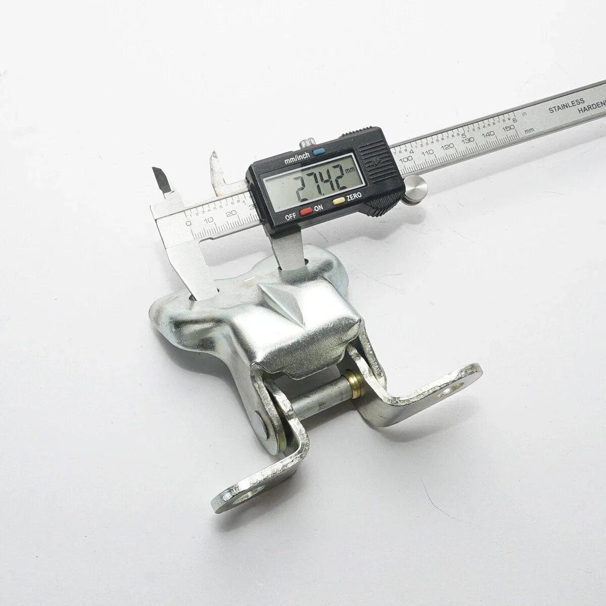 Front Door Hinges Set for Mitsubishi Triton L200 Strada 2005-2015