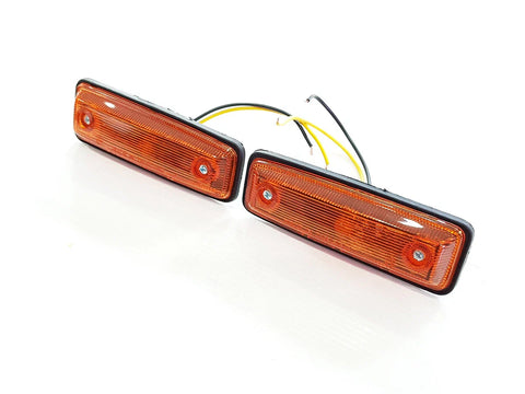 Toyota Hilux RN30 LN40 (1978-1983) -  Lights Front Turn Signal Lamp