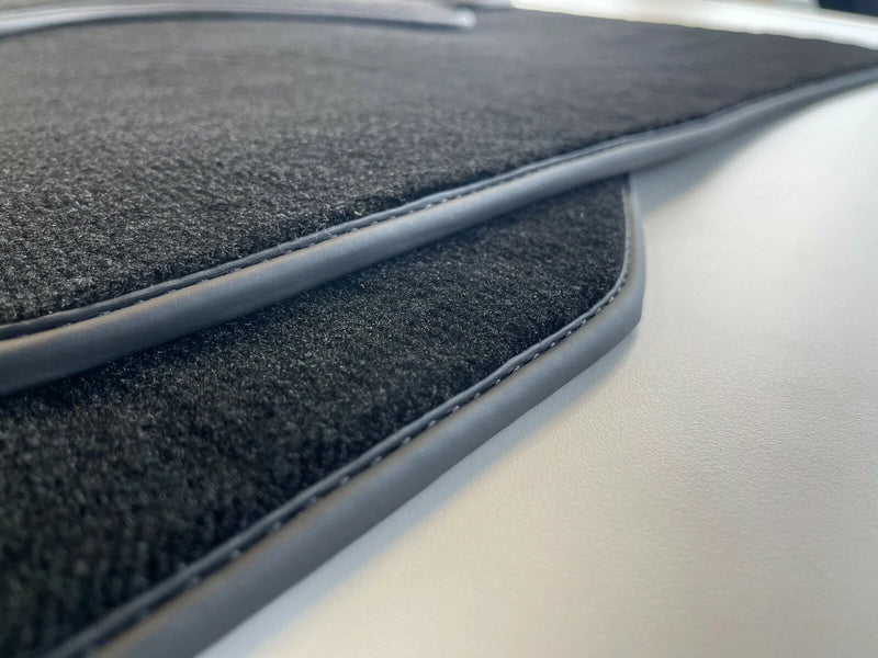 Rolls Royce Wraith Luxury Black Floor Mats (2013-2017)
