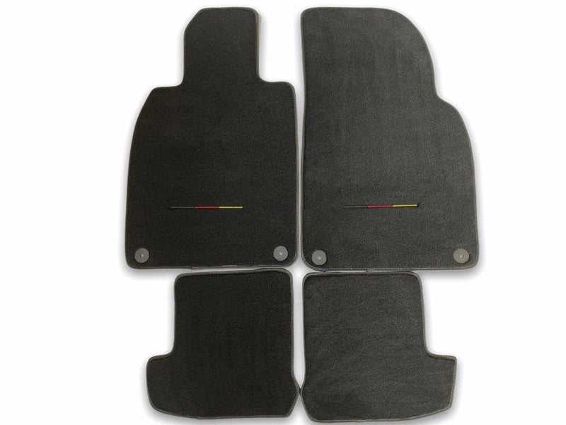 Audi A4 B6 2-Door Convertible 2002-2006 - Carpet AutoWin Floor Mats