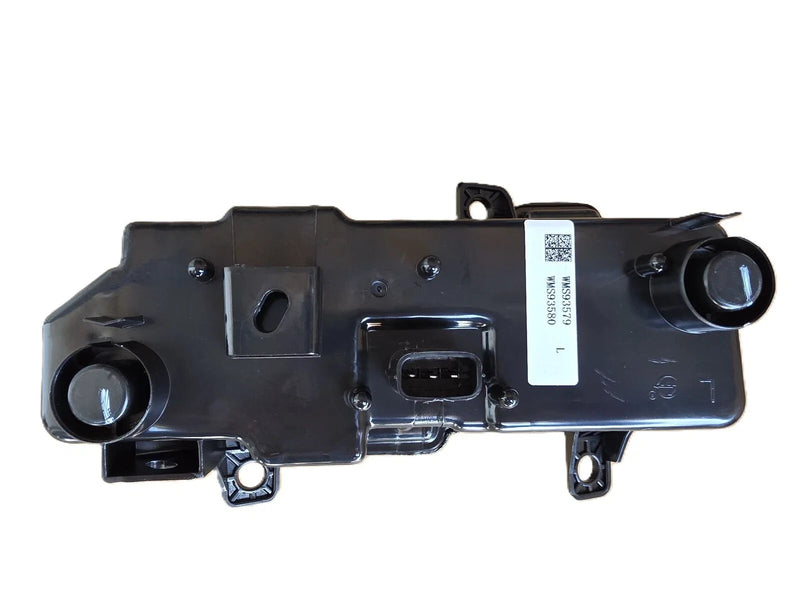 Mitsubishi Pajero NX Daytime Running Lamp Left Side (2014–2021)