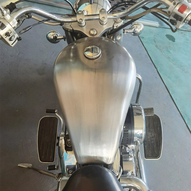 YAMAHA DRAGSTAR 1100 XVS1100 19L Fuel Tank w/ Cap (1999-2009)