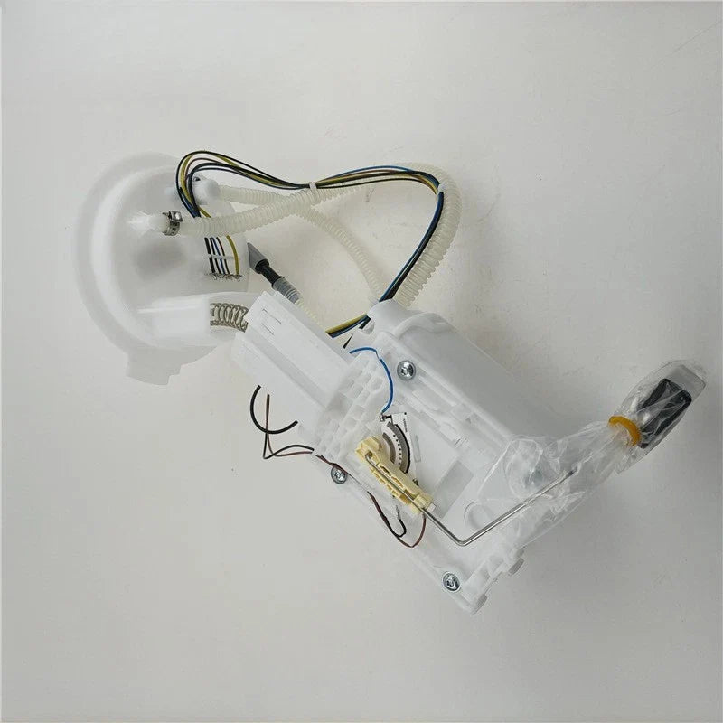 Volkswagen R32 Right Fuel Pump Module Assembly (2002–2009)