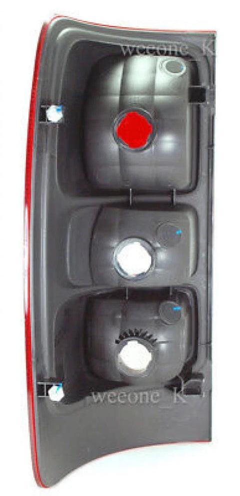 CHEVROLET HOLDEN COLORADO RH TAIL LIGHT (2012-2015)
