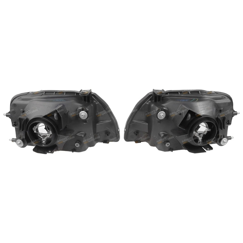 Mitsubishi Triton Ute GLS Headlights Pair LH+RH (2004-2006)