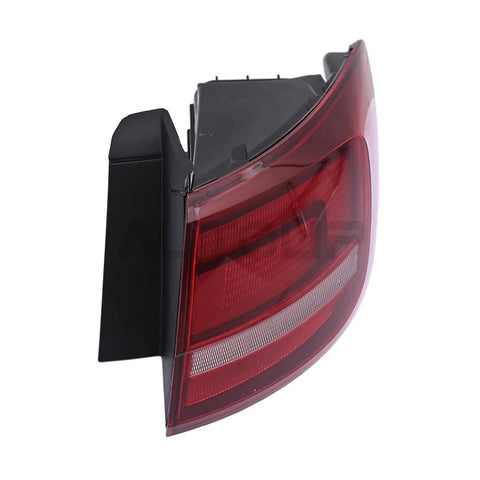 Volkswagen Jetta Tail Light / Passenger Side Outer / Rear Lamp (2015–2018)