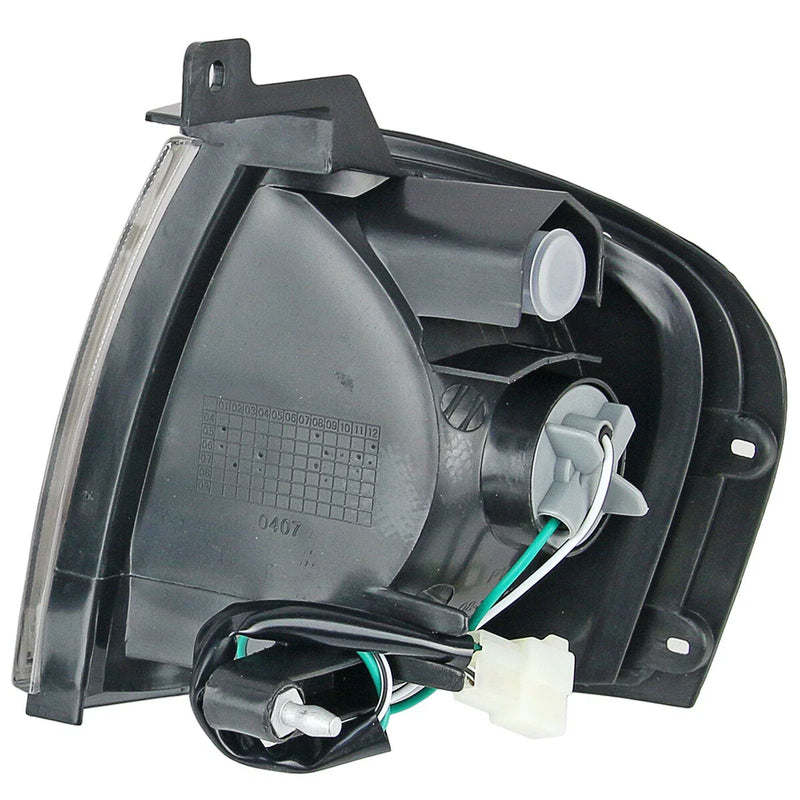 Mazda B2200 B2500 B2600i B4000 Corner Light (2002-2006)