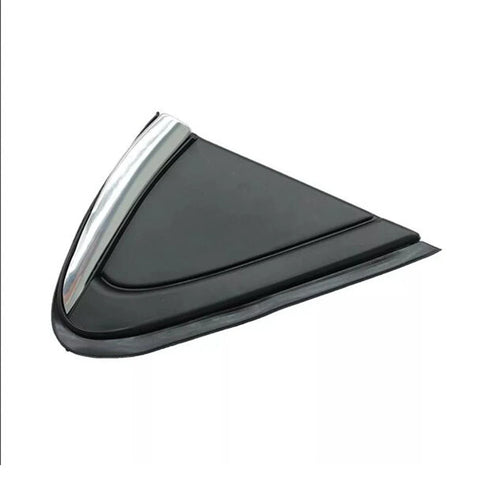 Chevrolet Cruze Right Side Pillar Molding (2016-2019)