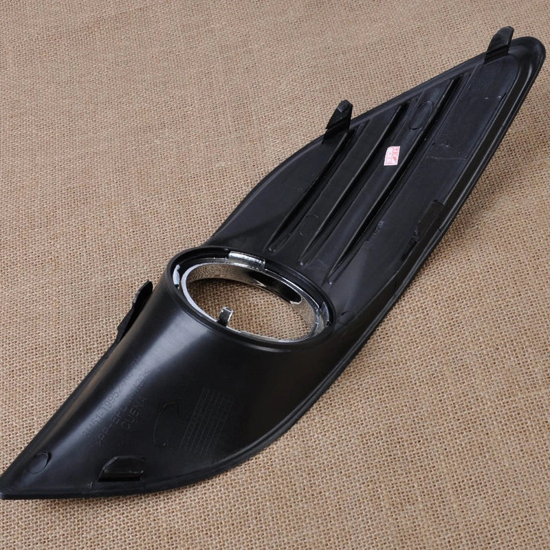 Ford Focus Sedan Fog Light Cover Grille (2012-2018)