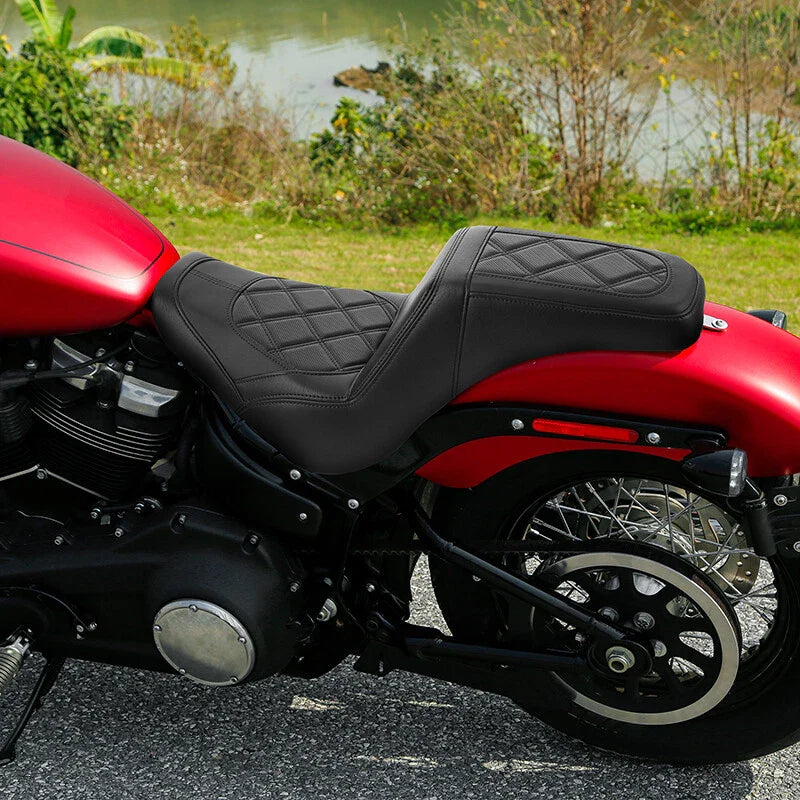 Harley Softail Street Bob Black Seats (2018-2025)