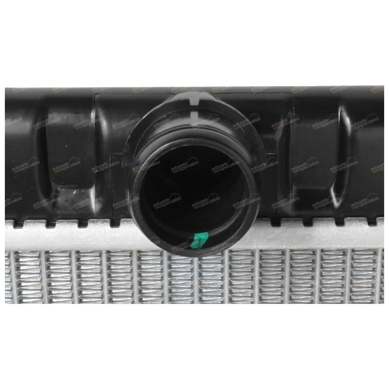 Nissan X-Trail T30 Auto / Manual Alloy Core Radiator w 300mm Oil Cooler