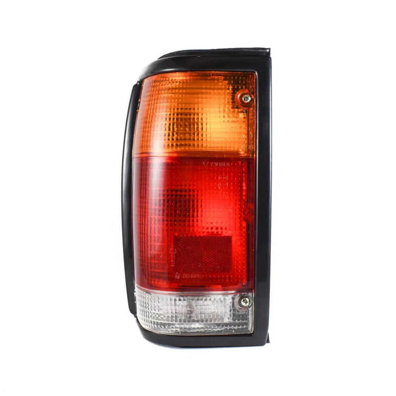 Tail Light Lamp LH Fits Mazda Bravo B2000 B2200 B2600 B-Serie Pickup 1985-98 D06