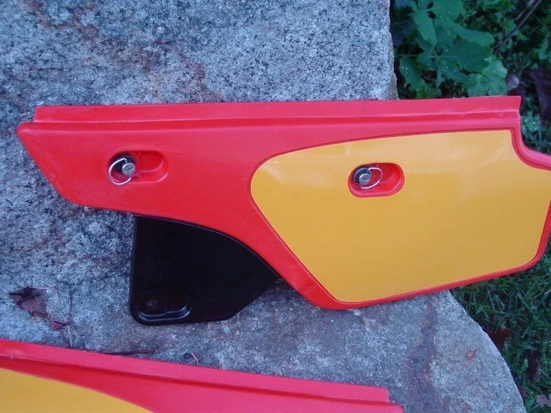 Honda XR250 XR350 XR400 Air Cleaner Side Plastics Cover Posi Dzus