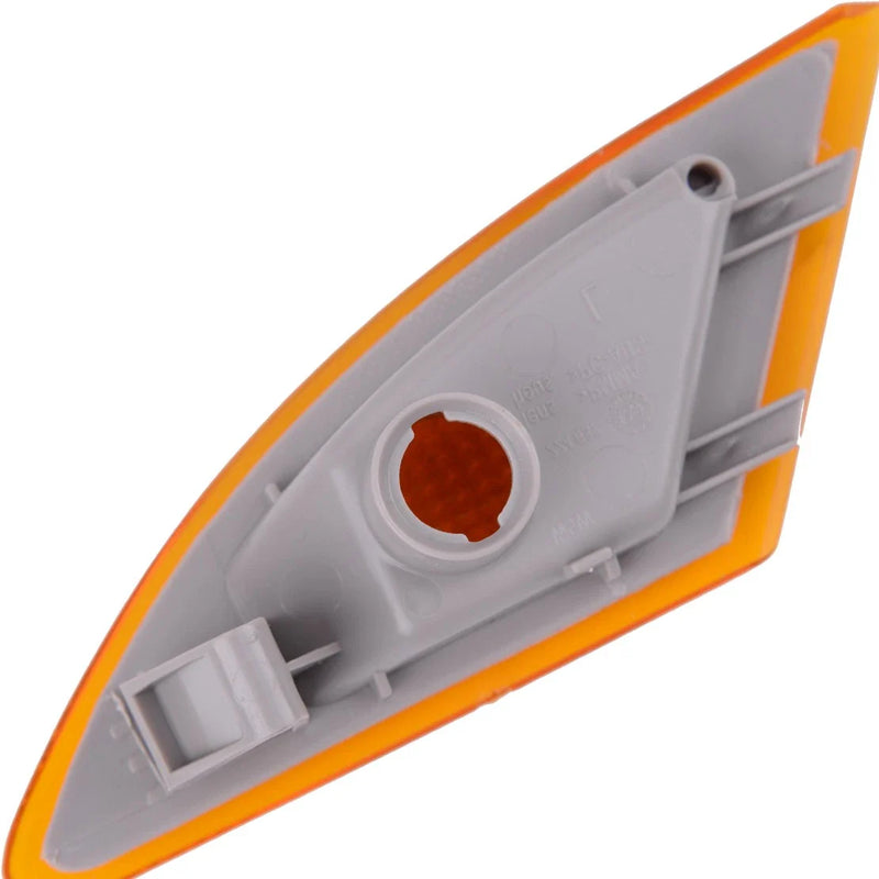 Mercedes-Benz R320 R500 R63 AMG Right Bumper Indicator Lamp (2005-2013)