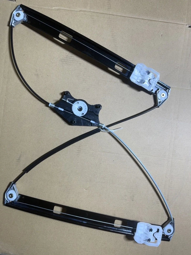 Audi A4 / S4 Front Left Electric Window Regulator Without Motor (2008–2017)