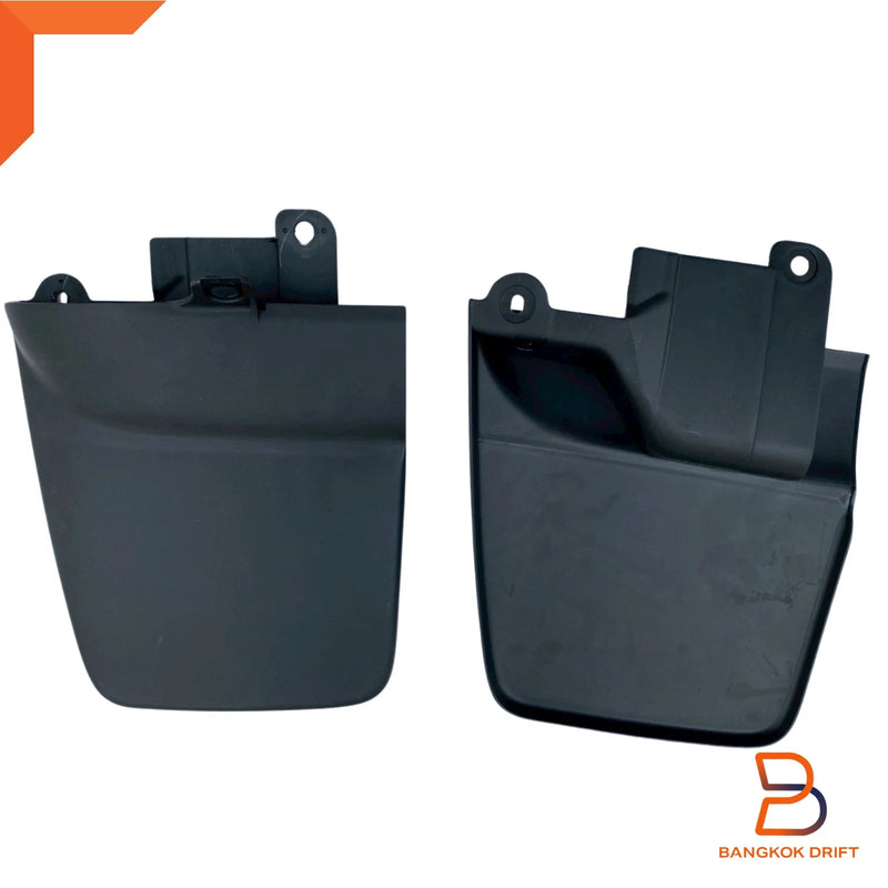 Toyota Hilux Tiger MK5 Sport 2000-2003 4WD Rear Mud Flaps LH + RH