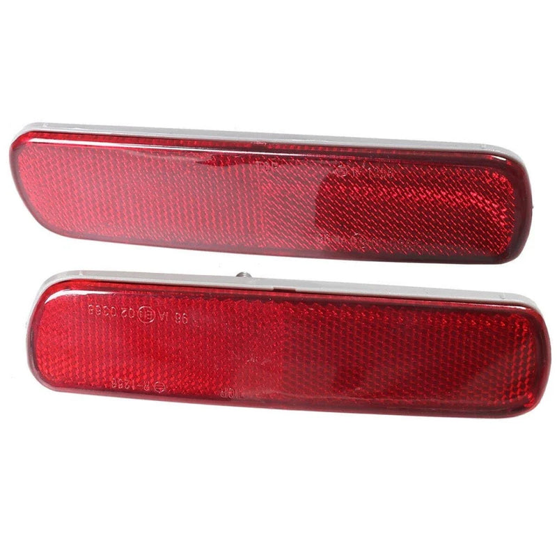 Toyota Land Cruiser, Lexus LX470 Rear Bumper Reflector (2003-2007)