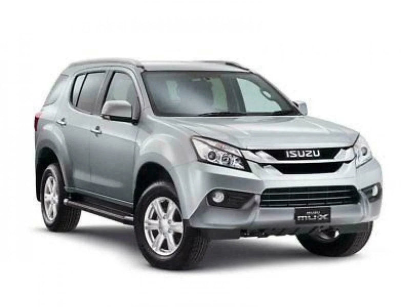 Isuzu MU-X Chrome Tail Light Surround Cover (2013-2015)