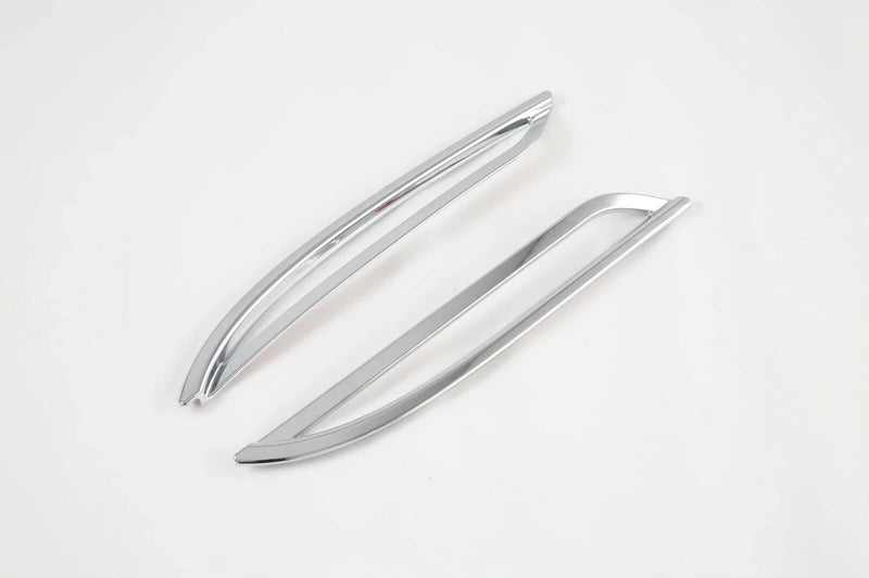 Tesla Model Y (2020-2023) 2 x Chrome Rear Fog Light Lamp Cover Trim