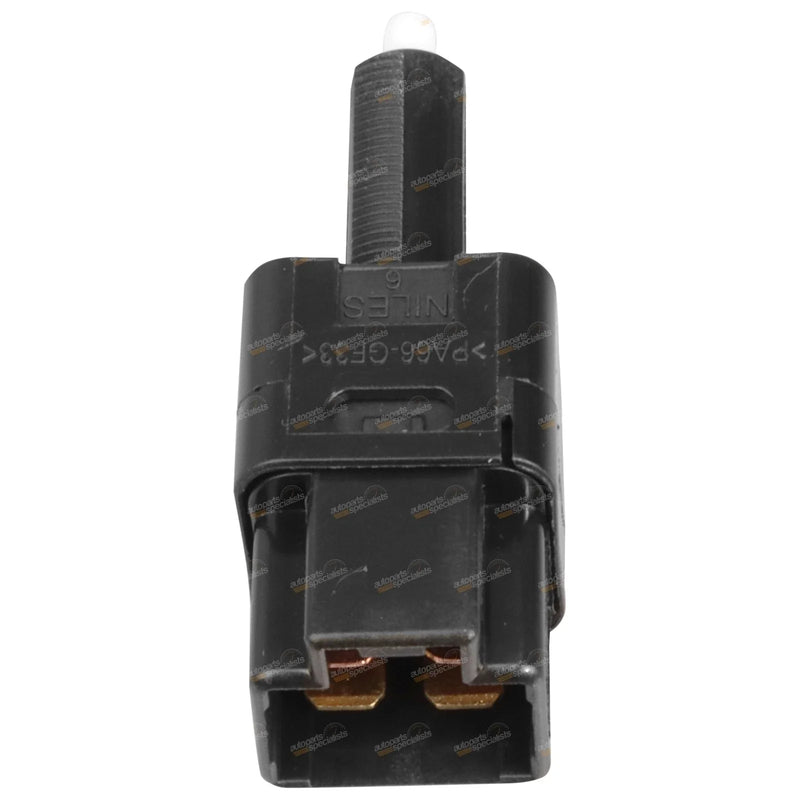 Nissan Navara D40 Brake Light Switch 4cyl 2.5L 3.0L V6 4.0L (2005 - 2015)