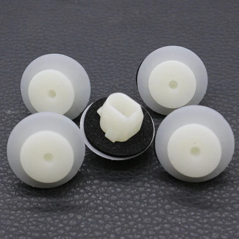 Toyota Lexus Scion Tail Lamp Moulding 50x with Sealer Clips