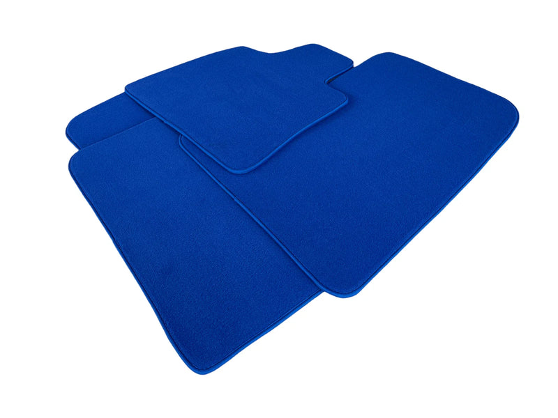 BMW X3 E83 Blue Rounds with Rovbut Logo Floor Mats (2004-2010)