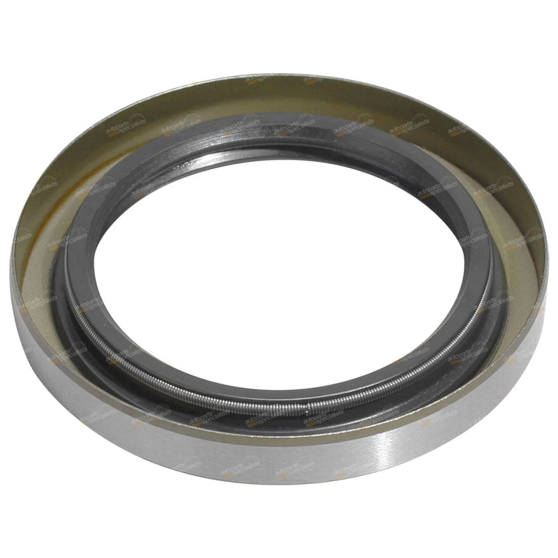 Toyota Hilux Ute 2x4 4x4 4wd 2 x Rear Diff Axle Oil Seals (1972–2008)
