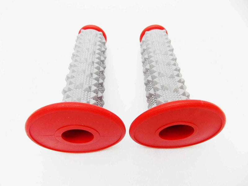 Honda CR250 Red Grey Diamond Top Handlebar Grip Set