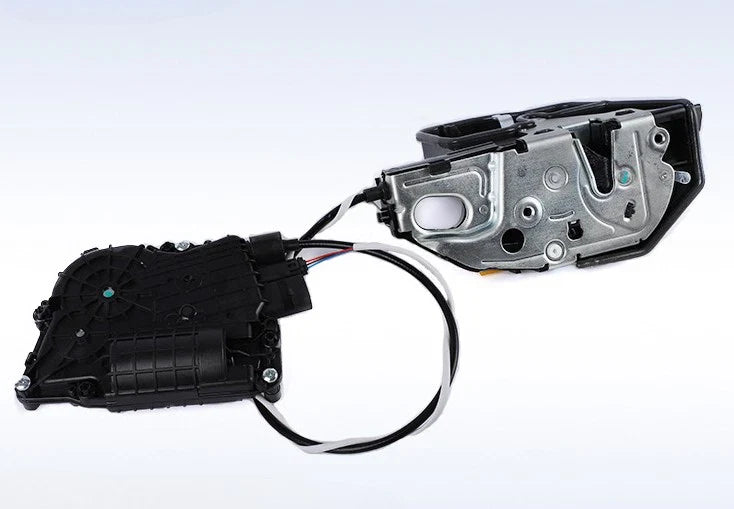 BMW 550i GT xDrive Door Lock Actuator Front Passenger Right (2010–2013)