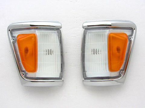88-97 Toyota Hilux LN106 4WD Chrome Indicator Corner Lights (88-97)