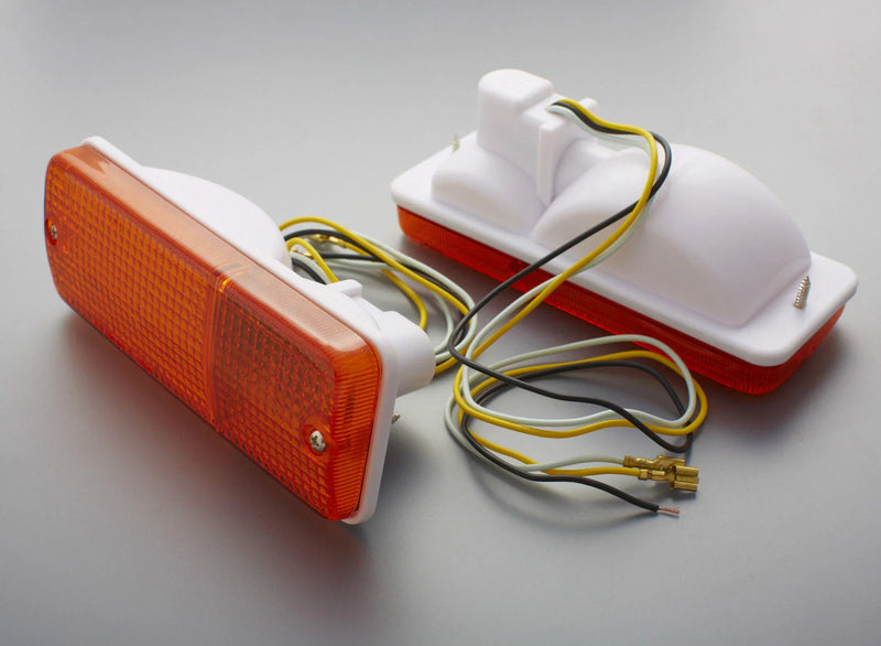Suzuki Sierra SJ413 SJ410 Jimny Samurai Front Turn Signal Lights (1981-1998)