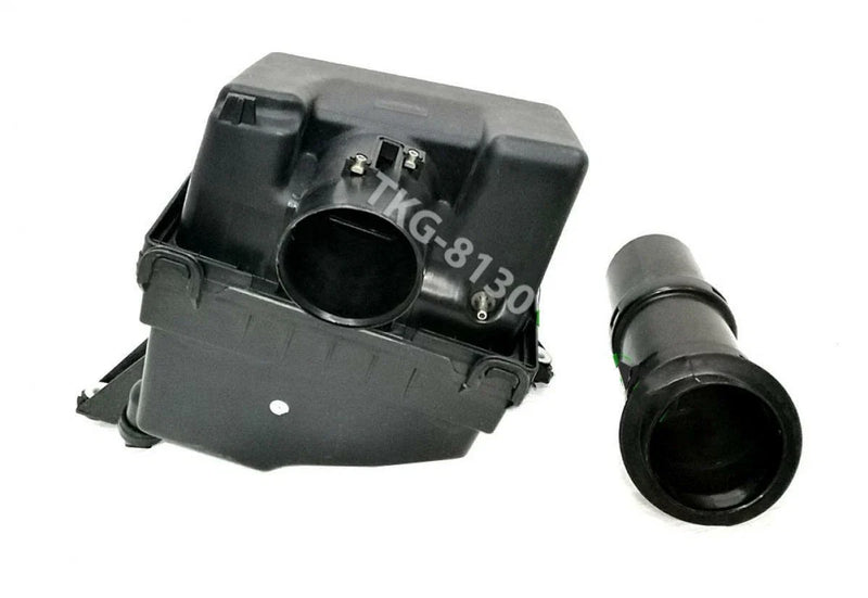 Isuzu Dmax 2003-2006 Square Air Filter Box (2003-2006)