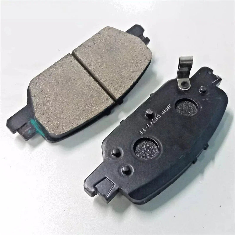 Honda CR-V 2017-2019 Black 43022-TLA-A00 4 Pcs Rear Brake Pads