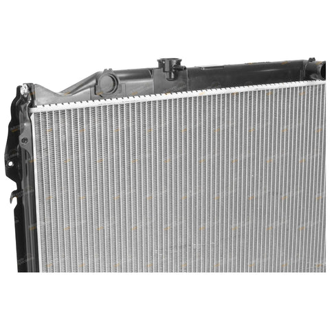 Toyota Prado 96–02 Hilux Surf 185 Series Petrol Alloy Radiator (1995–2002)