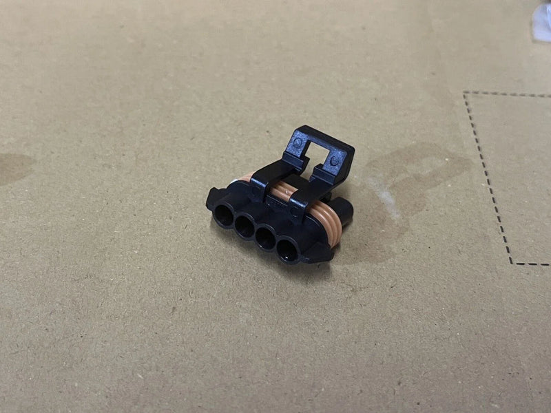 Holden Commodore 4 Pins Ignition Coil Connector Plug (1999–2006)