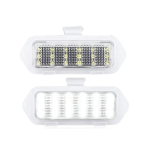 Cadillac Chevrolet Avalanche GMC Sierra Puddle Light (2002-2013)