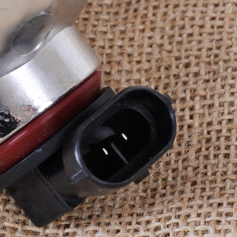 Ford Focus Right Driver Fog Lights Lamp H8 Bulb (2000-2007)