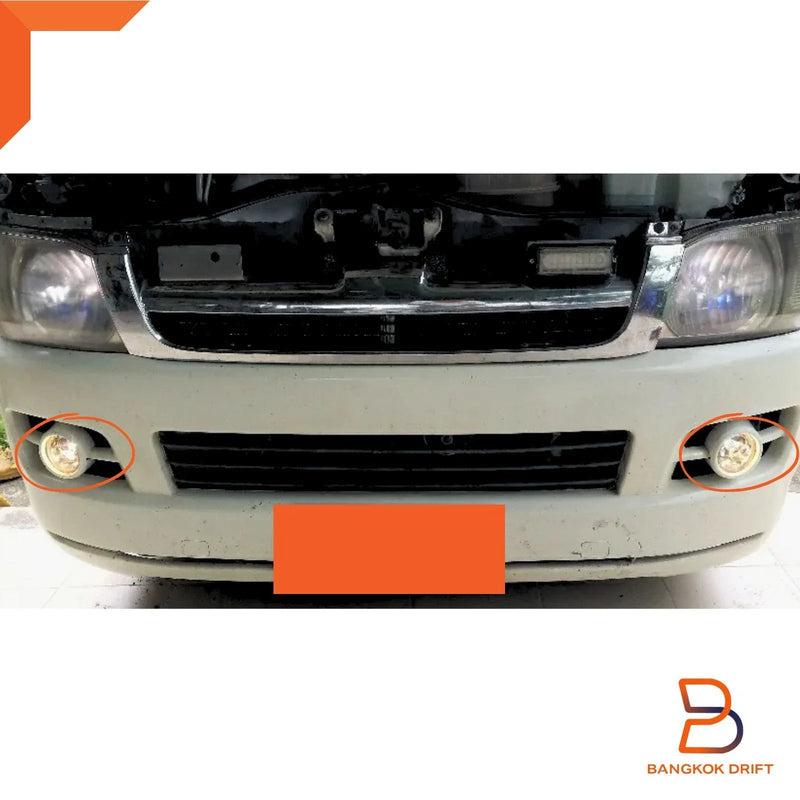 Toyota Hiace Commuter Fog Lamp Spot Light (2005-2011)