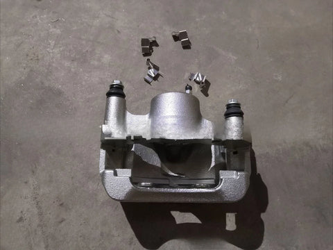 Toyota Hilux Vigo Front Brake Caliper (2005–2015)