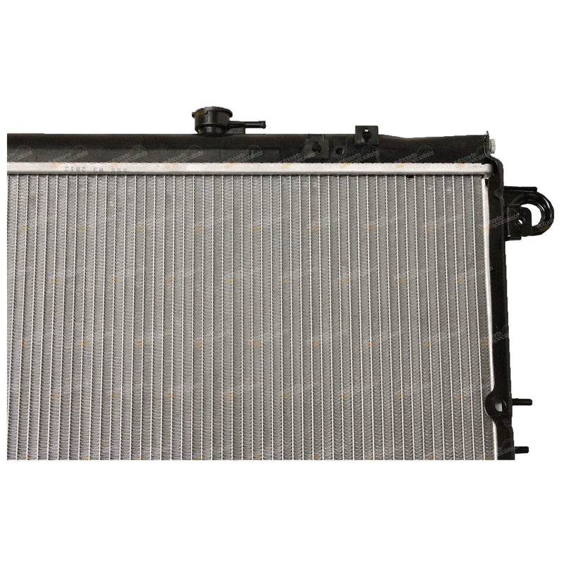 Toyota Landcruiser UZJ100 V8 Aluminium Alloy Core Radiator (1998–2007)