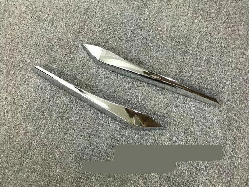 2018-2020 Toyota Camry LE / XLE Grille Molding Cover Trim (2018-2020)