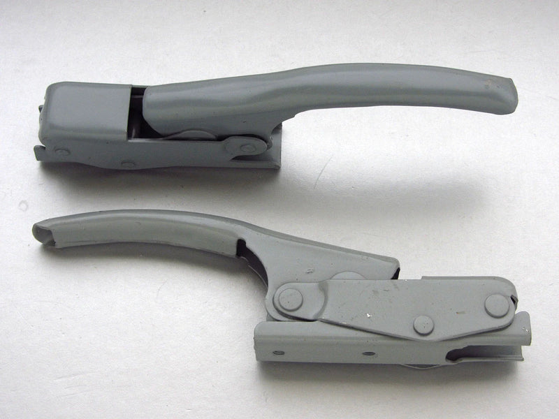 Nissan Navara D22 Frontier Tailgate Side Handle Locker (1997-2005)
