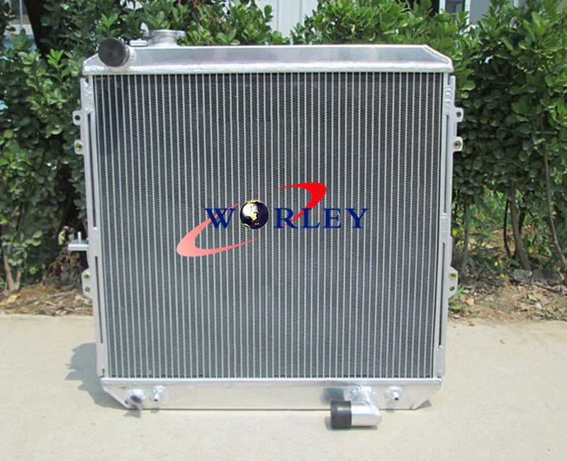 Toyota SURF HILUX LN106 LN111 Diesel Alloy Radiator + Fan (1988-1997)