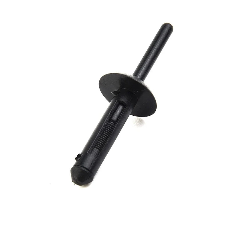 Jeep Grand Cherokee 30x Door Panel Fastener Clips (1999–2004)