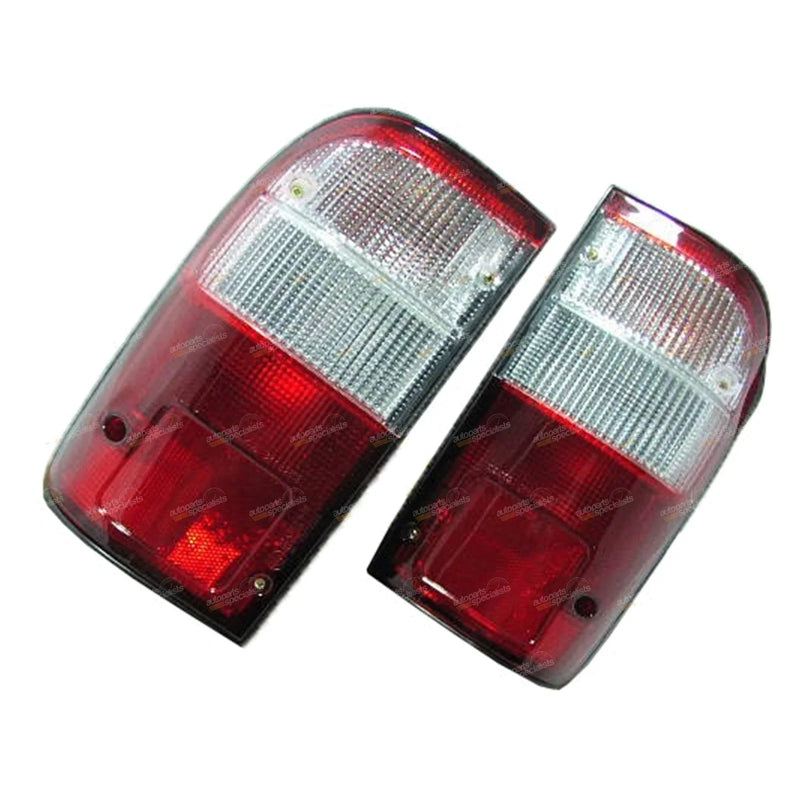 Toyota Hilux Ute LH+RH 2 x Tail Lights (1997–2005)