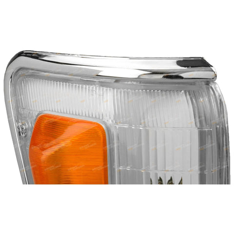 Toyota Hilux 4WD 2 x Chrome Trim Corner Indicator Lights (1988–1991)