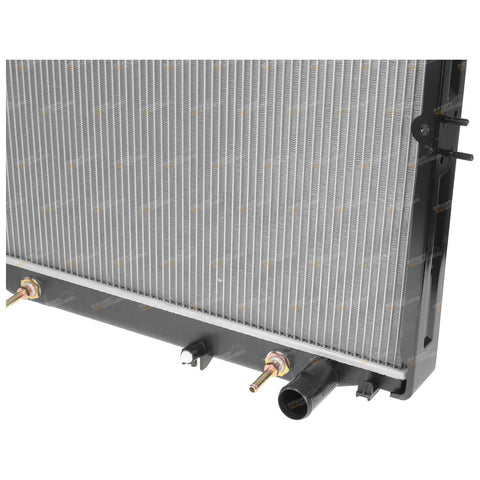 Toyota Landcruiser UZJ100 2UZFE 100 Series Radiator (2002–2007)